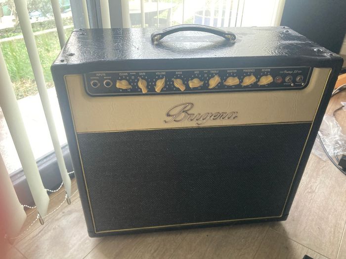 Bugera V55