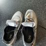 ON brand  ladies size 6 trainers Image 3