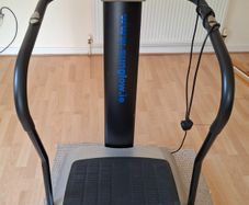 Whole body vibration machine