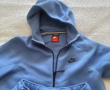 nike tech fleece