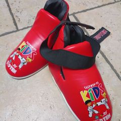 Taekwondo Set Dobok, Helmet & Protective Gear