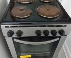 Electric cooker and hob
