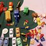 Nice small plastic collection,vintage Image 5