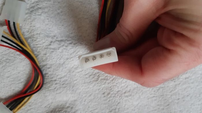 MOLEX male to MOLEX female Hard Drive Power Y Splitter Cable Adaptor