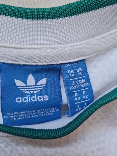 2017 Adidas originals jumper size 14 ptp 21" white polyester in excellent condition