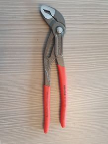 Knipex Cobra Water Pump Pliers 10" (250mm)