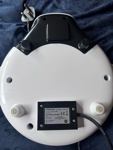 Albino crepe maker