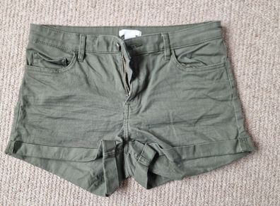 Green Shorts H&M Women Size 10