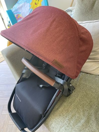 UPPAbaby Vista Rumble Seat V2 with adapters