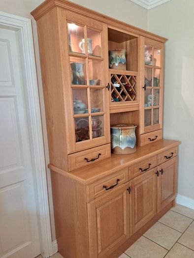 Kitchen Cabinet