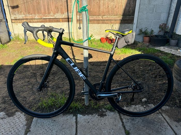 Cube Attain Race Road Bike