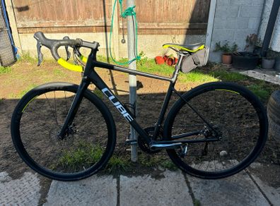 Cube Attain Race Road Bike
