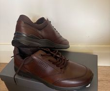 Ecco mens shoe