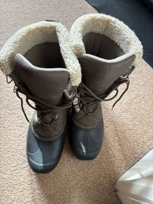 Furry lined mid calf boots - great condition, hardly used