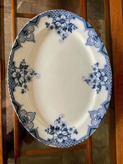 Antique Art Deco Cambridge Pattern Oval Serving Platter Meat Platter Hollinshead & Kirkham England ca 1910
