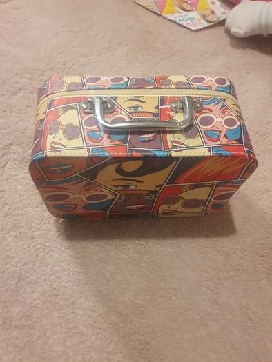 Vanity case