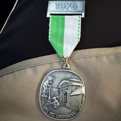 medal vintage