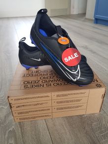 Football Boots UK Size 5