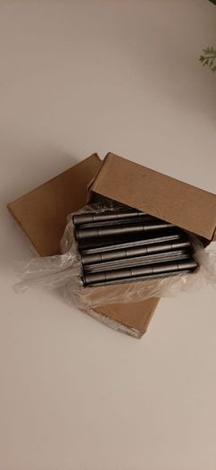 door hinges