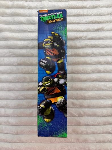Teenage Mutant Ninja Turtles TMNT Totally Turtles Mutant XL Michelangelo Action Figure approx. 27 cm. Damaged Box Please see photos