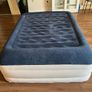 Luxury King Size Air Mattress Image 3
