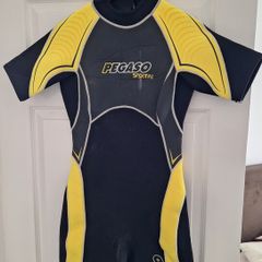 Women's wetsuit