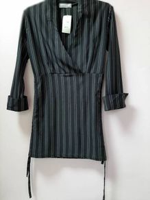 new top vintage tag attached long sleeves