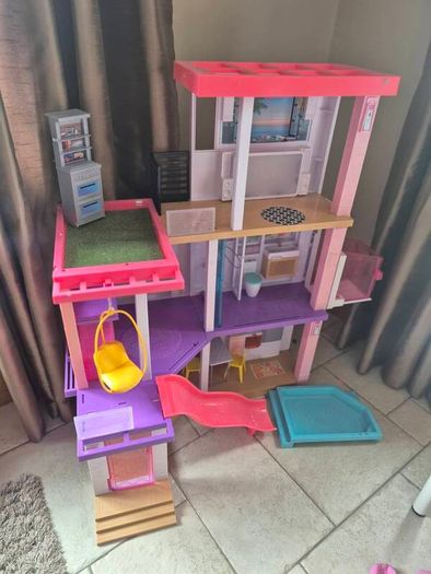 barbie house