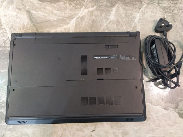 Dell Vostro 3558 Laptop