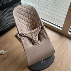 Babybjorn bouncer