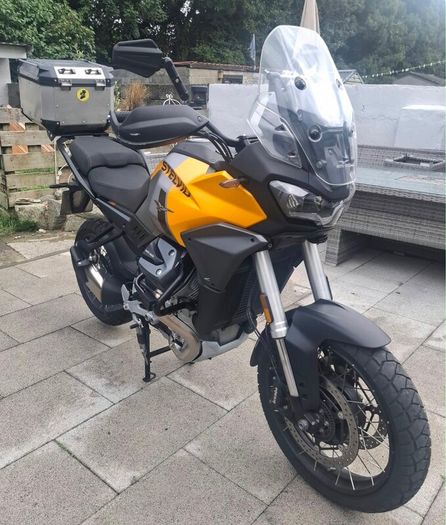 Moto Guzzi Stelvio