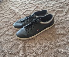 Tommy Hilfiger sneakers
