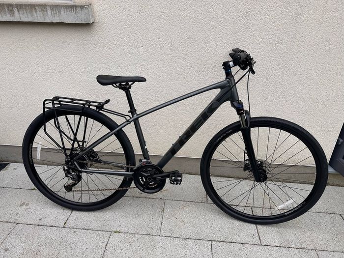 trek dual sport 3