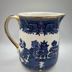 Arklow Pottery Blue Willow Jug