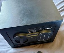 66 Durable Safe and Casbox for sale