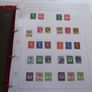 A valuable comprehensive collection of Elizabeth II stamps, hinged in the album (1952-2000) Image 3