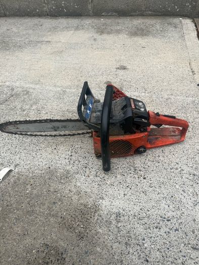 chainsaw