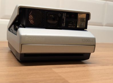 Polaroid 1200si