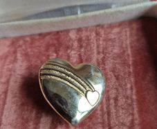 Vintage Gold Tone Variety Club Heart Brooch.
