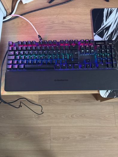 Steelseries apex 5-gaming keyboard