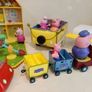 Peppa pig set Image 3