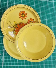 Arklow Pottery Brendan & Shamrock Colleen 3 piece Serving Bowl & Serving Plate bundle