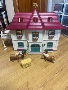 Schleich Horse Club Lakeside Country House 42551