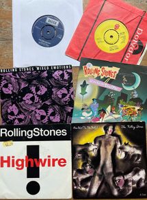 Rolling Stones singles. 4 euros each or all 6 for 20 euros. All in vg condition