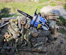 Chainsaw