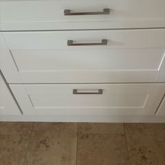 Kitchen Satin nickel knobs and door handles