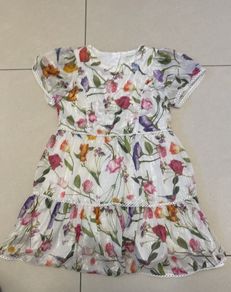girls clothes