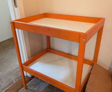 Baby changing table
