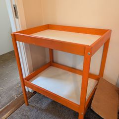 Baby changing table