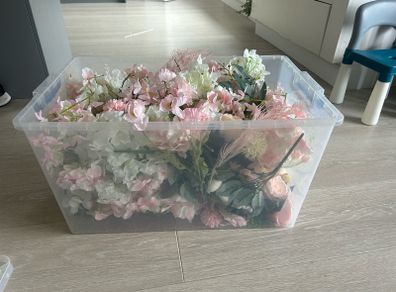 Individual silk flowers for wedding